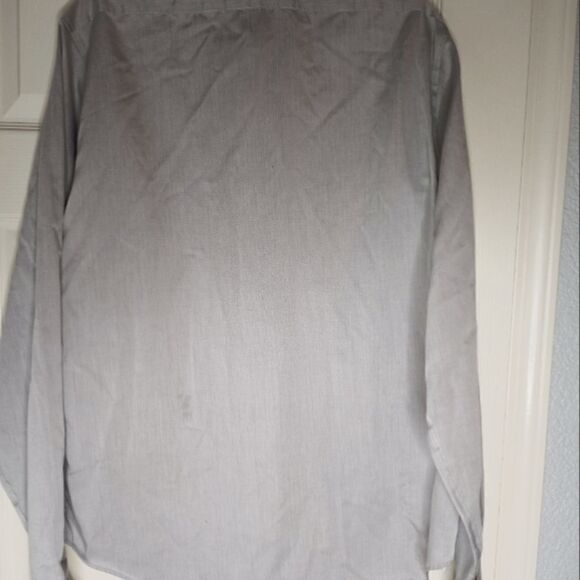 Calvin Klein DressShirtMens 16 1/2 34/35 SilverGrayL/Sl SlimFitNonIron ButtonUp. - Picture 9 of 9